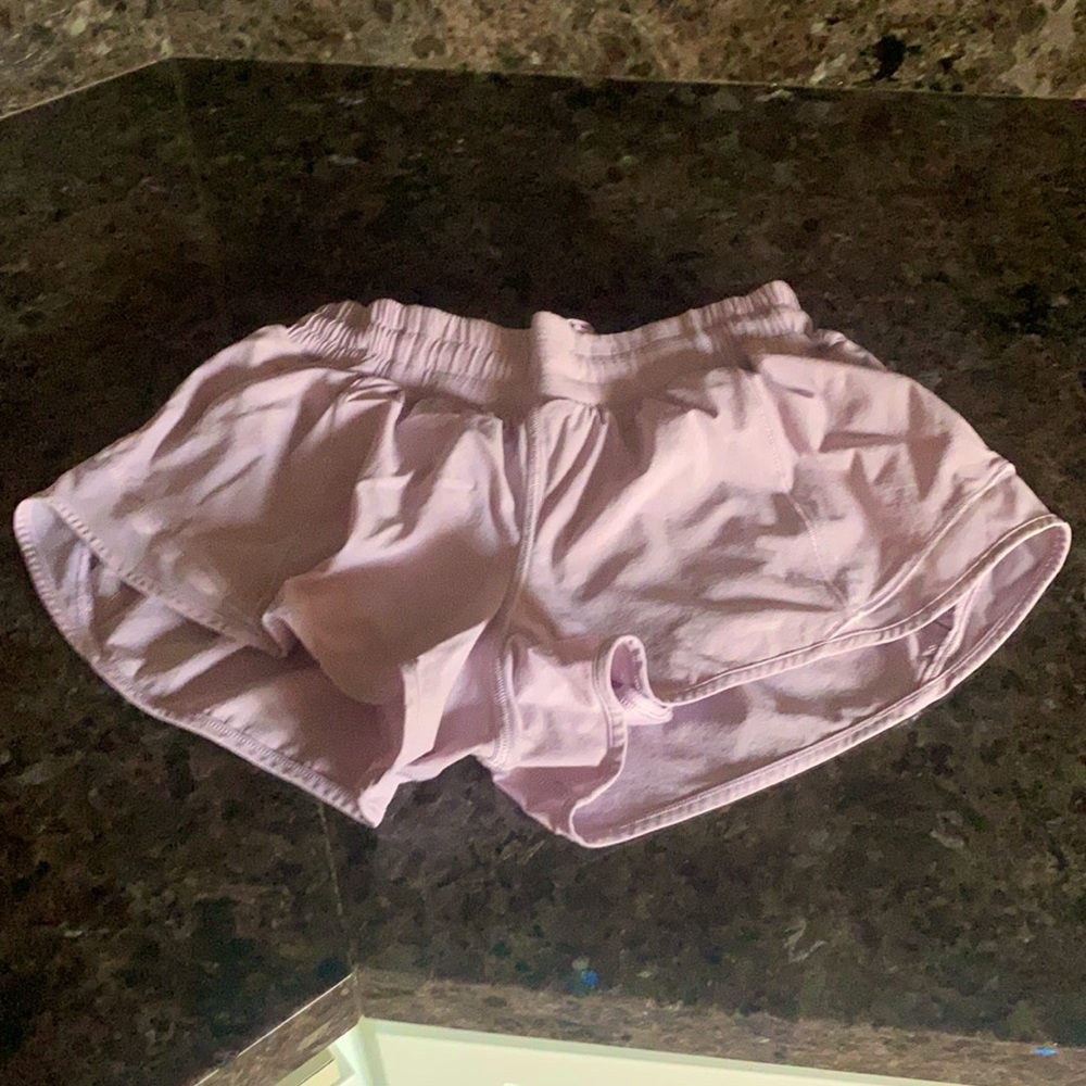 Lululemon women’s light purple (lavender) shorts